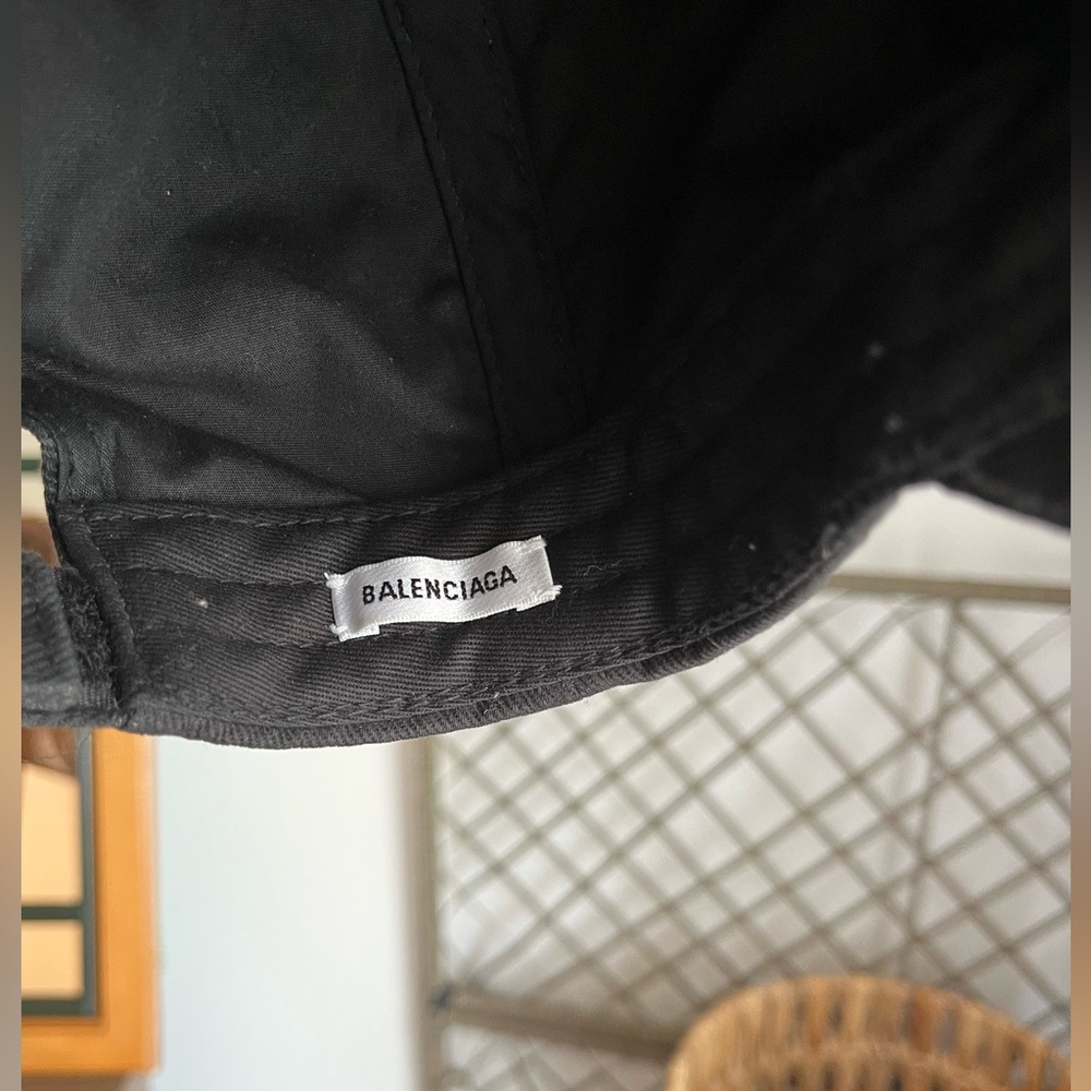 Balenciaga Baseball Cap in Black • size L - Picture 3 of 7